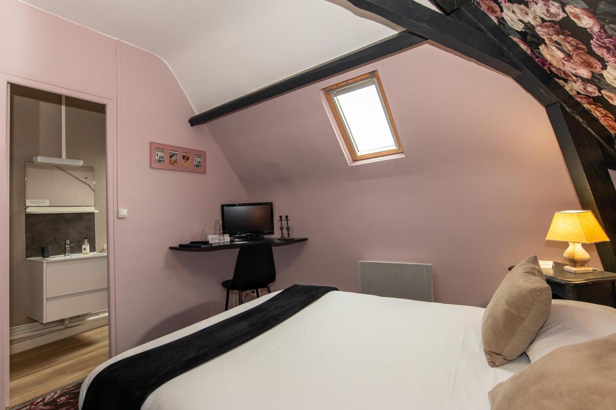 The Originals Boutique, Hotel Victoria, Châtelaillon-Plage Εξωτερικό φωτογραφία