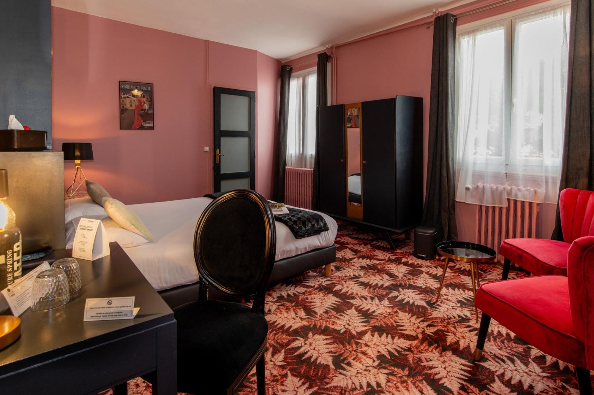 The Originals Boutique, Hotel Victoria, Châtelaillon-Plage Εξωτερικό φωτογραφία